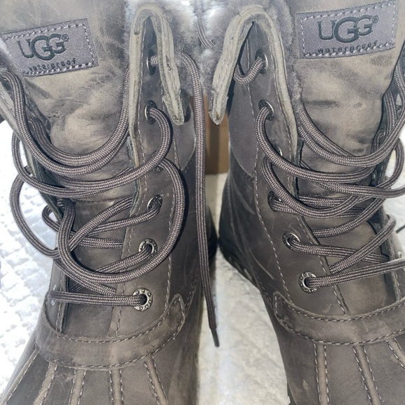 Ugg Boots ,size 9, Grey - Picture 7 of 13